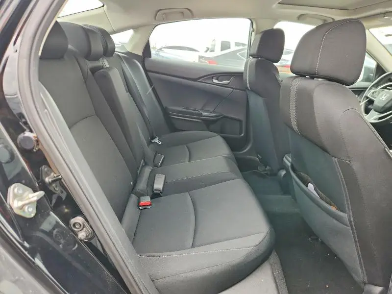 2018 HONDA CIVIC EX  