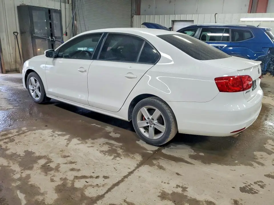 2012 VOLKSWAGEN JETTA TDI  