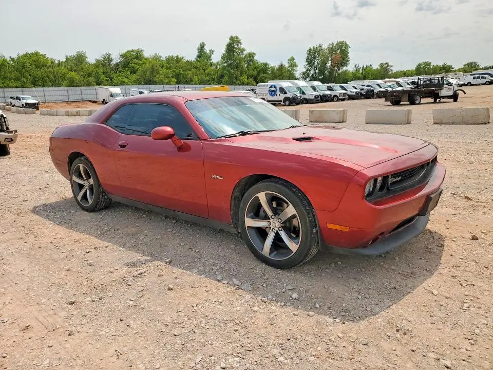 2014 DODGE CHALLENGER SXT  