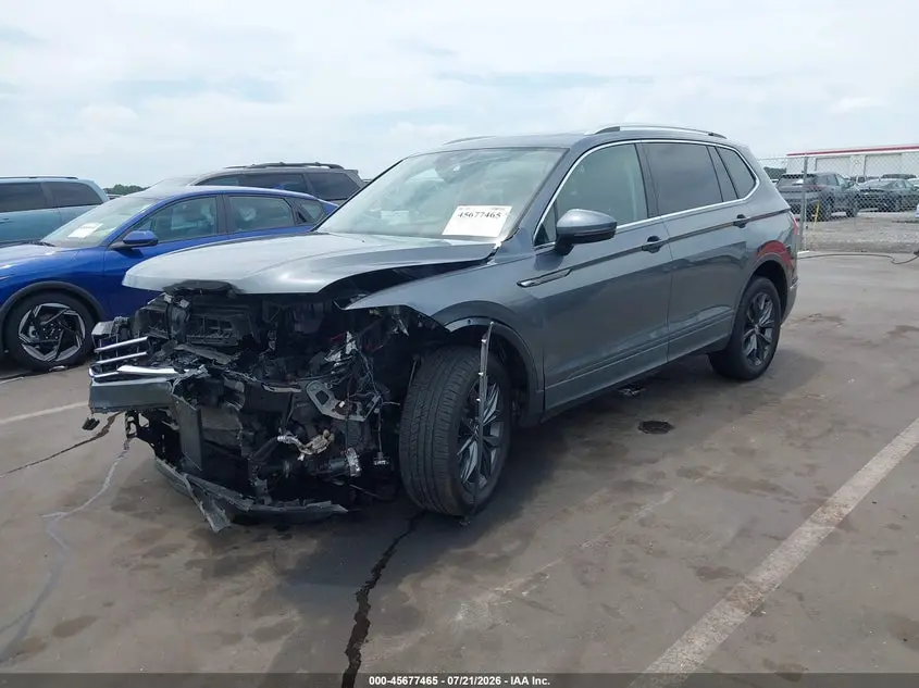 2022 VOLKSWAGEN TIGUAN 2.0T SE