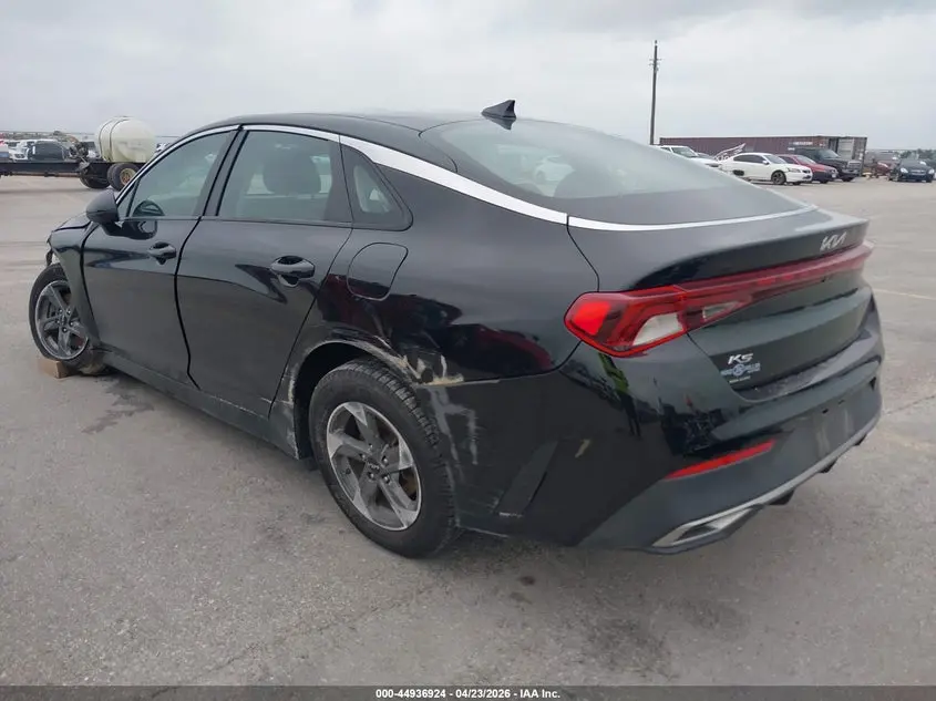 2022 KIA K5 LX