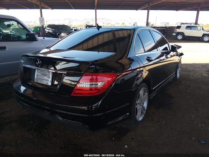 2013 MERCEDES-BENZ C 250 SPORT