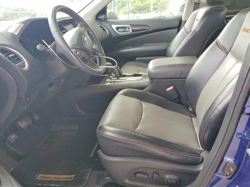 2019 NISSAN PATHFINDER SL  