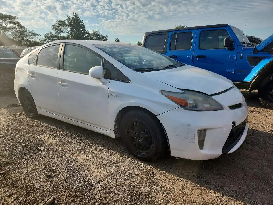 2012 TOYOTA PRIUS TWO  