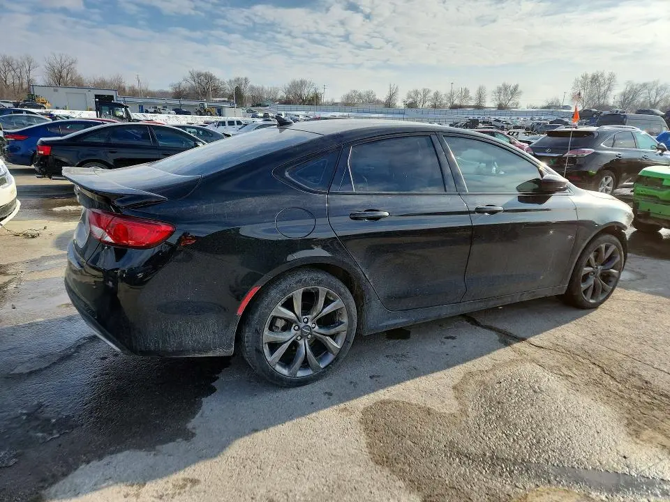 2015 CHRYSLER 200 S  