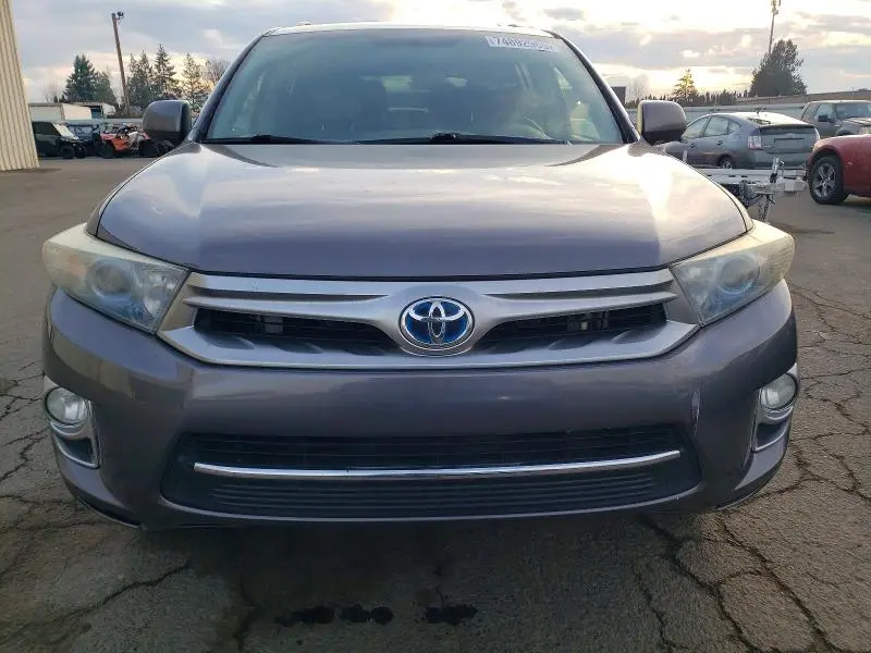 2013 TOYOTA HIGHLANDER HYBRID LIMITED  