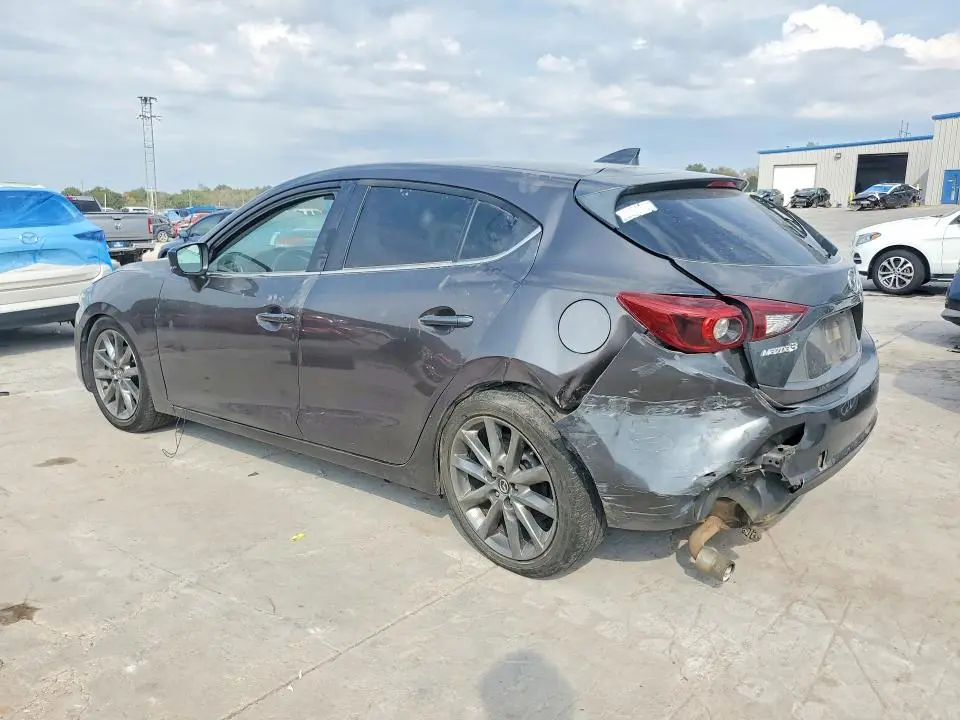 2018 MAZDA 3 GRAND TOURING  