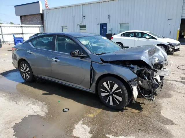 2021 NISSAN ALTIMA SV  