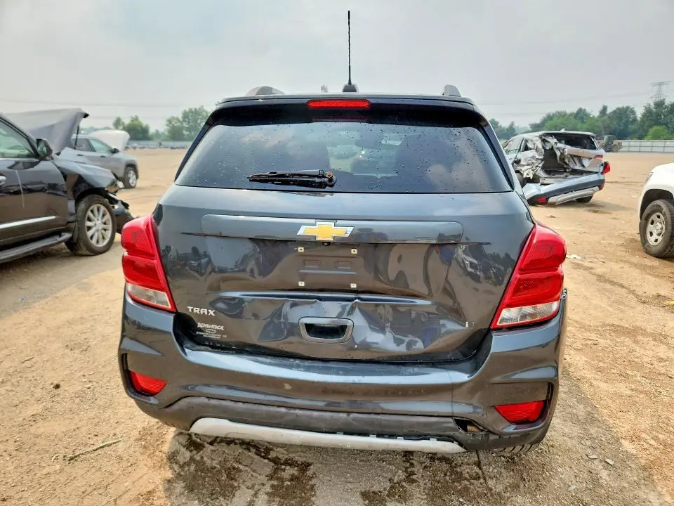 2017 CHEVROLET TRAX 1LT  