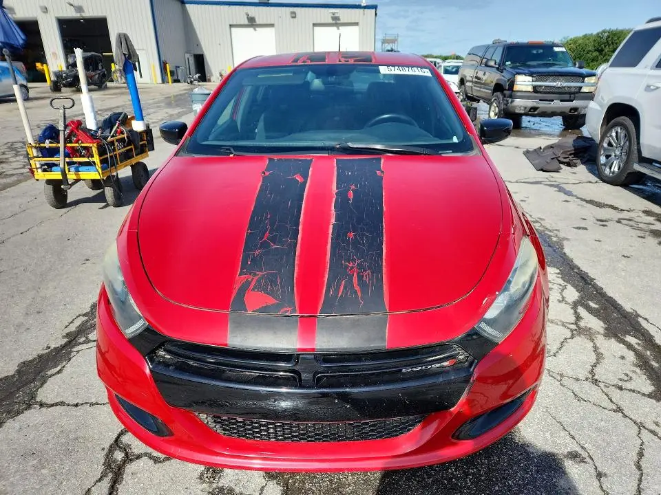 2015 DODGE DART SXT  