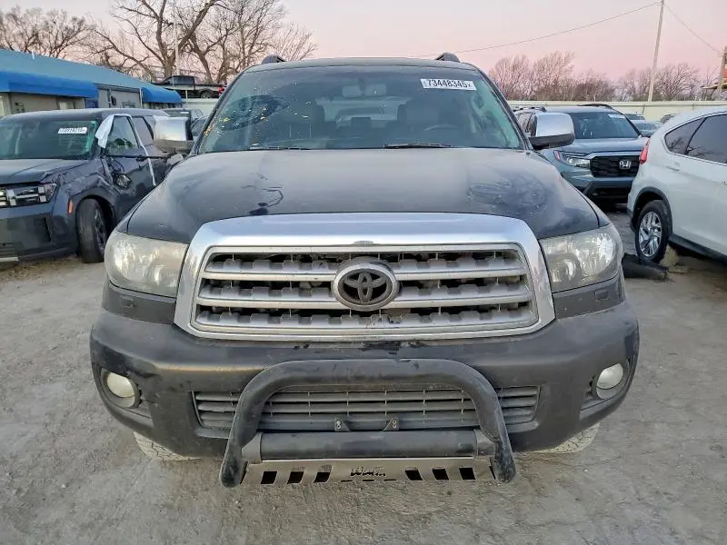 2010 TOYOTA SEQUOIA LIMITED  