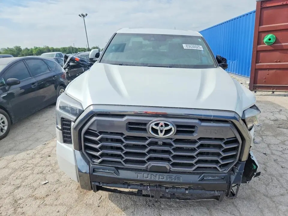 2025 TOYOTA TUNDRA PLATINUM HV  