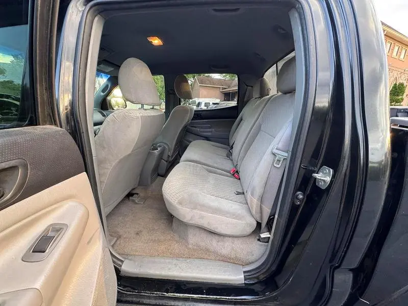 2010 TOYOTA TACOMA V6  
