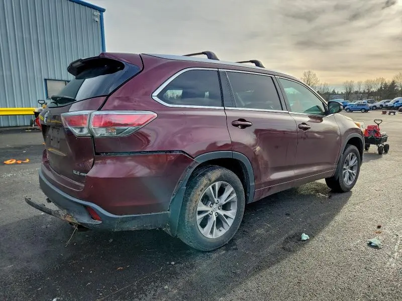 2014 TOYOTA HIGHLANDER XLE  