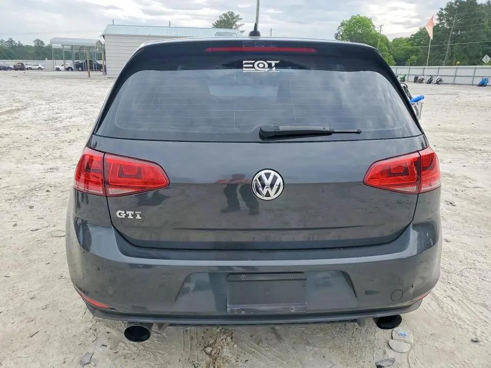 2017 VOLKSWAGEN GTI S  