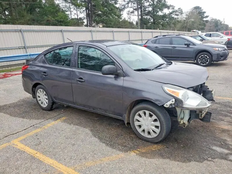 2015 NISSAN VERSA S  