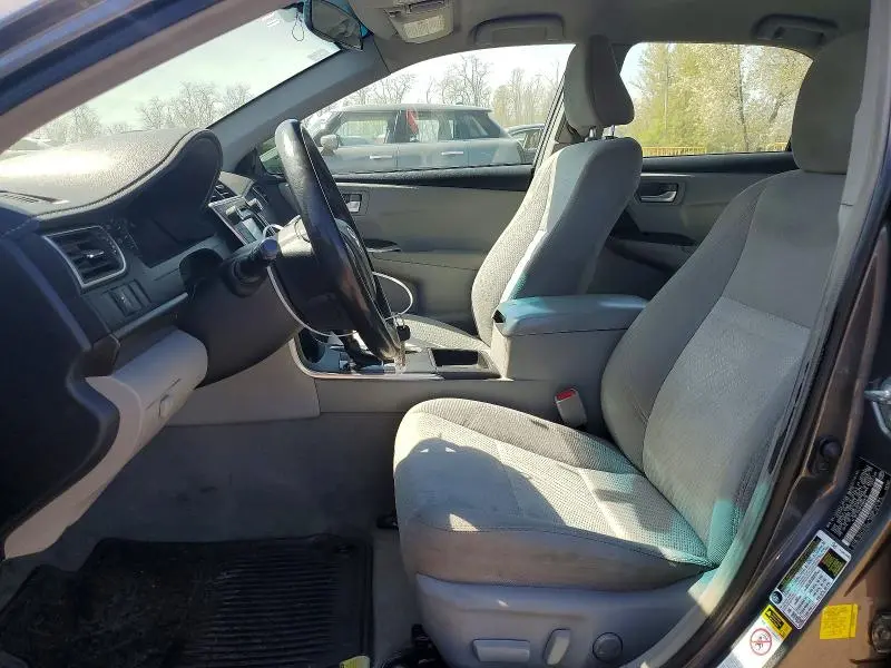 2015 TOYOTA CAMRY LE  