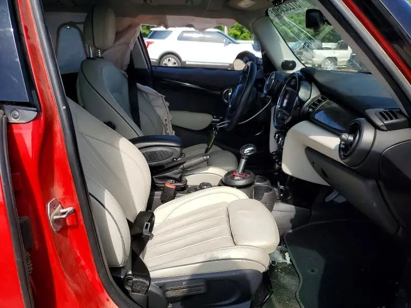 2019 MINI COOPER S  