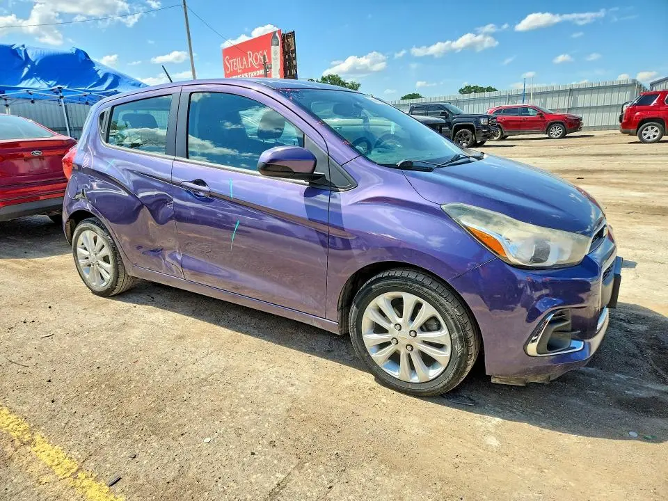 2016 CHEVROLET SPARK 1LT  
