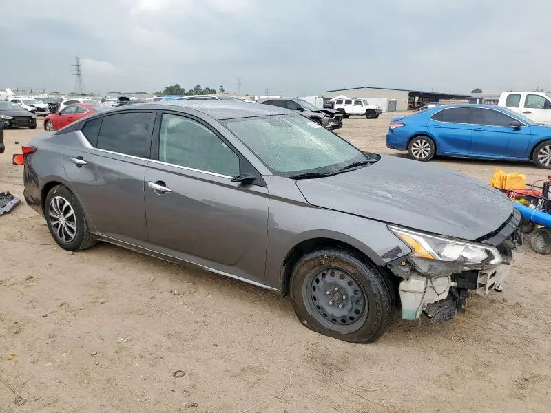2019 NISSAN ALTIMA S  