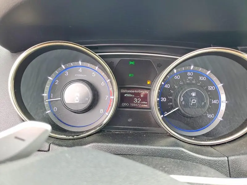 2013 HYUNDAI SONATA SE  