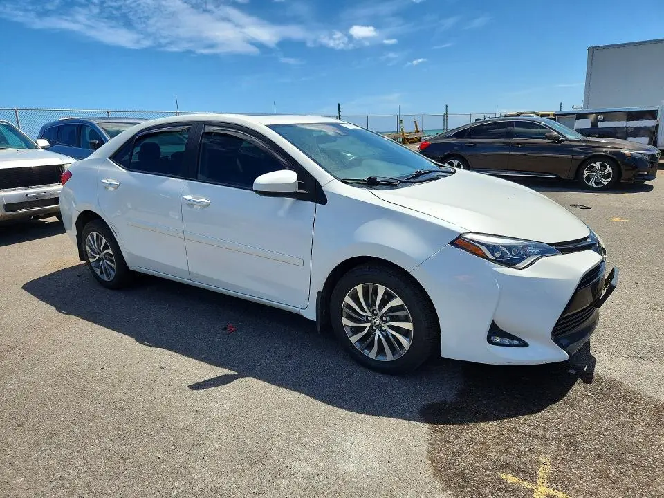 2018 TOYOTA COROLLA   
