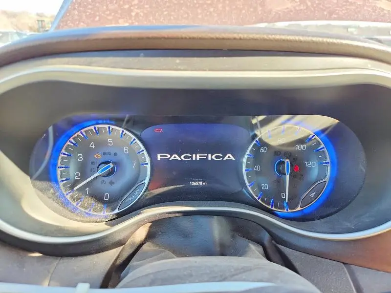 2020 CHRYSLER PACIFICA TOURING L  