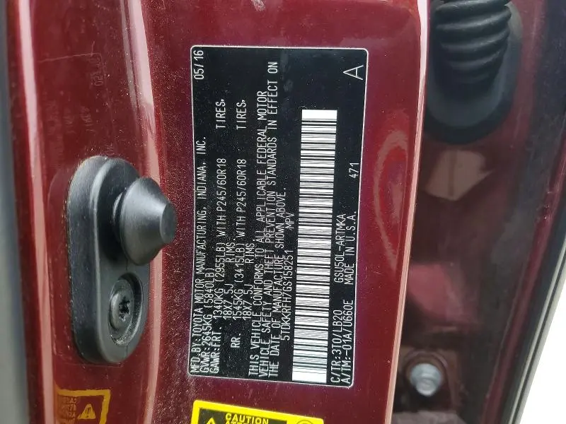 2016 TOYOTA HIGHLANDER XLE  