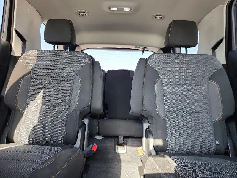2020 CHEVROLET TRAVERSE LT  