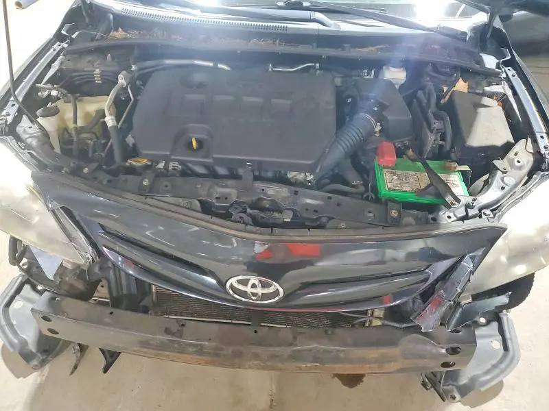 2013 TOYOTA COROLLA S  