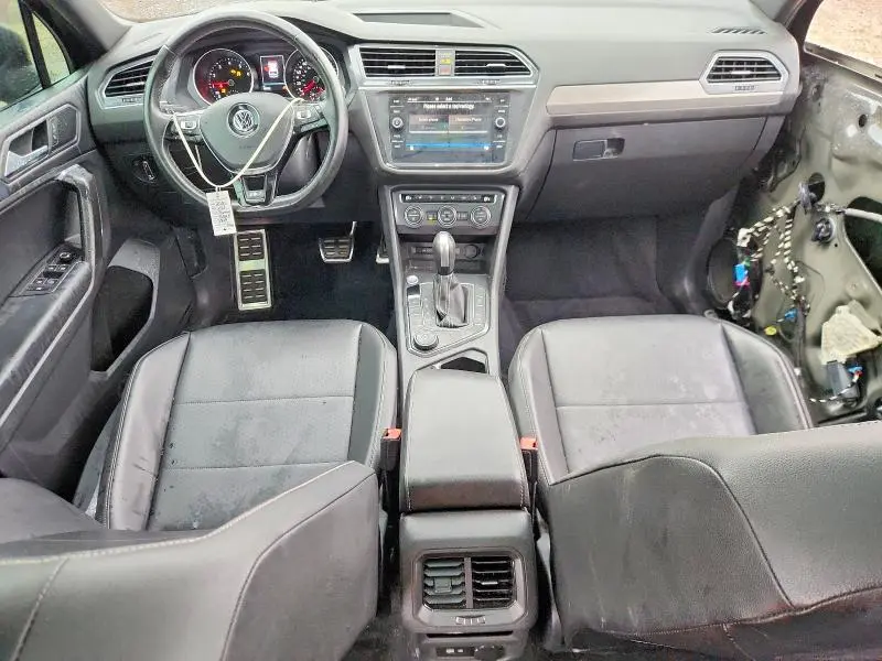 2021 VOLKSWAGEN TIGUAN SE  