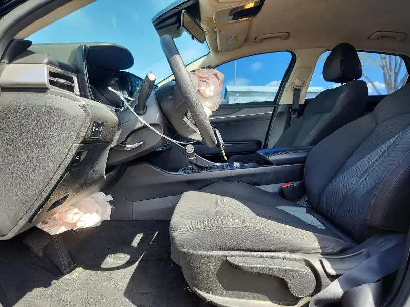 2021 KIA K5 LX  