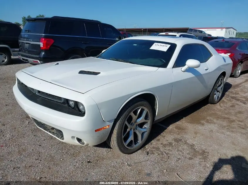 2016 DODGE CHALLENGER SXT PLUS