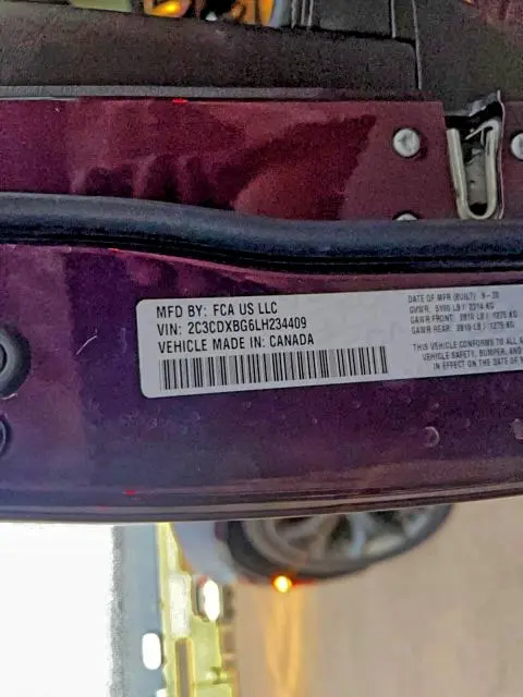 2020 DODGE CHARGER SXT  