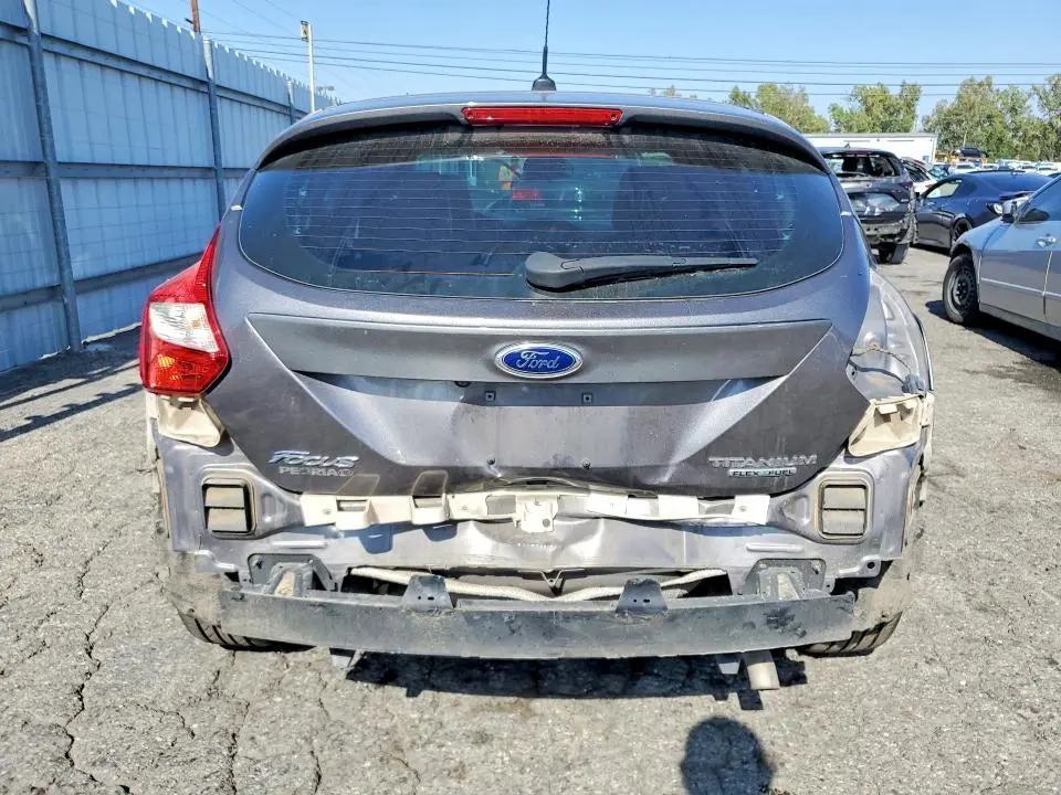 2014 FORD FOCUS TITANIUM  