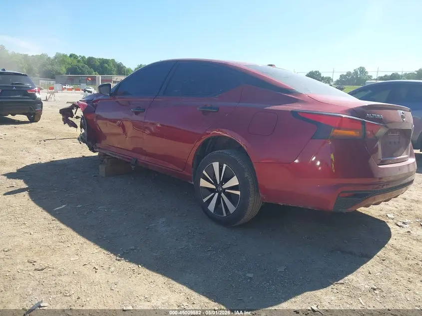 2021 NISSAN ALTIMA SV FWD