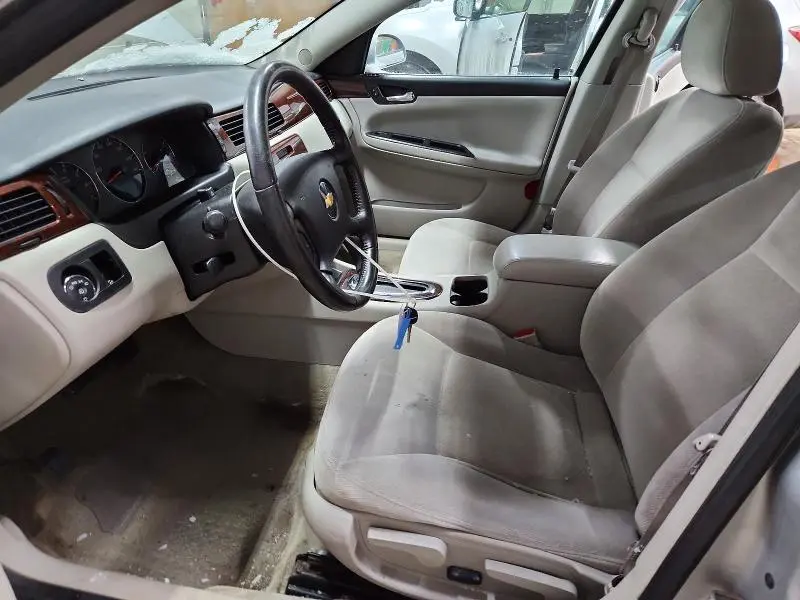 2011 CHEVROLET IMPALA LT  