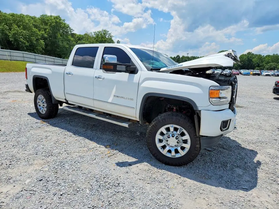 2019 GMC SIERRA K2500 DENALI  