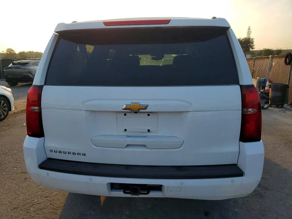 2020 CHEVROLET SUBURBAN C1500 LS  