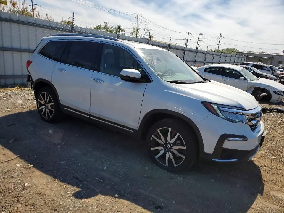 2022 HONDA PILOT TOURING  