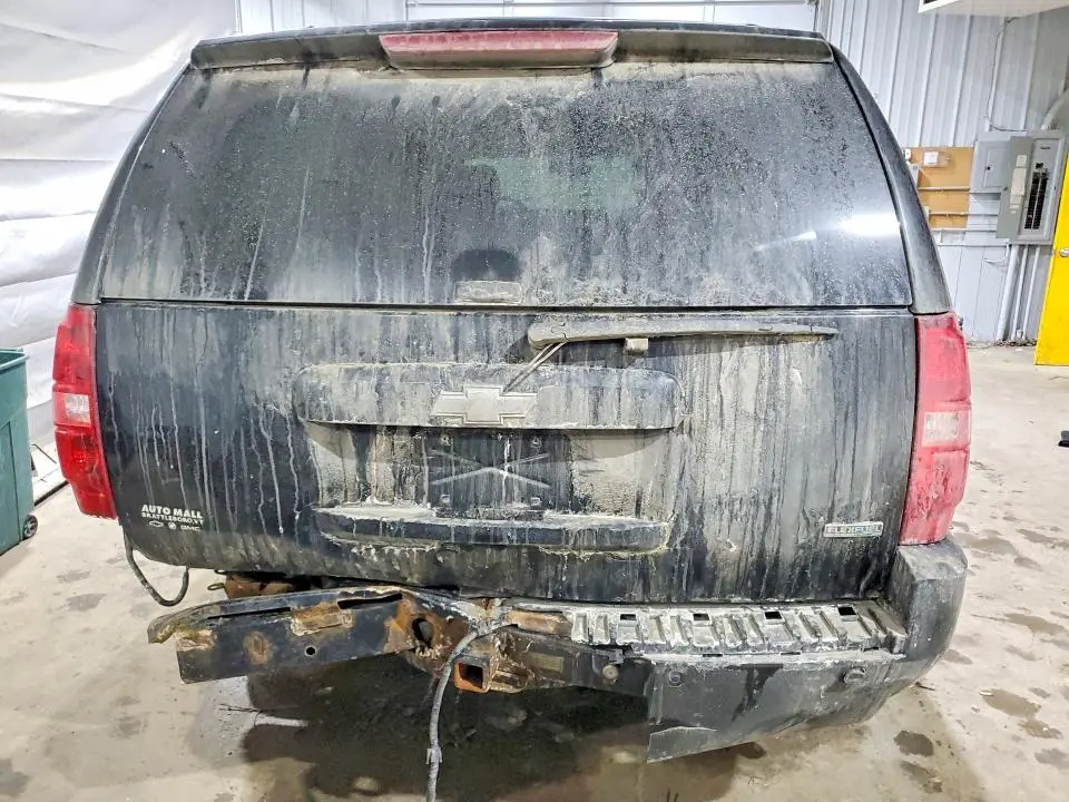 2011 CHEVROLET SUBURBAN K1500 LT  