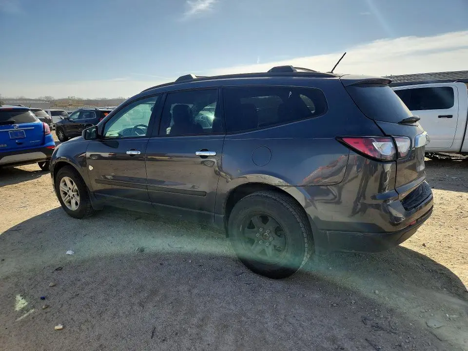 2013 CHEVROLET TRAVERSE LS  