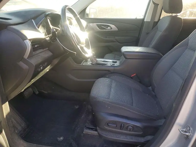 2021 CHEVROLET TRAVERSE LT  