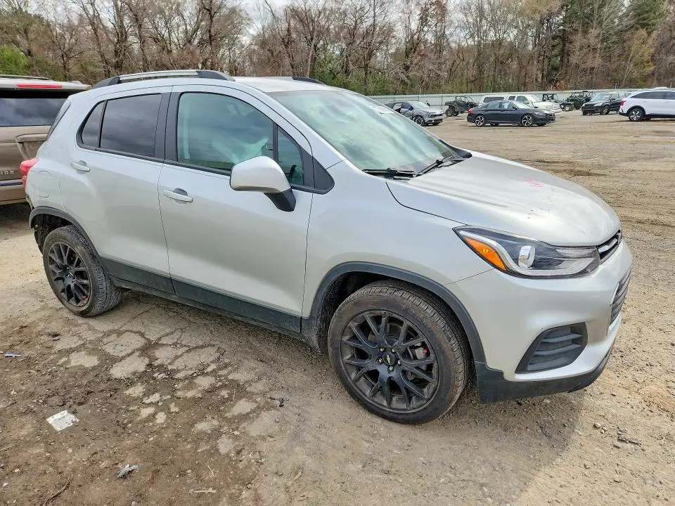 2022 CHEVROLET TRAX 1LT  