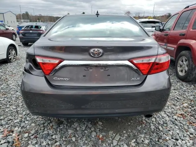 2016 TOYOTA CAMRY LE  