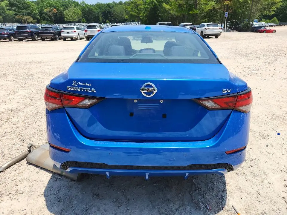 2021 NISSAN SENTRA SV  