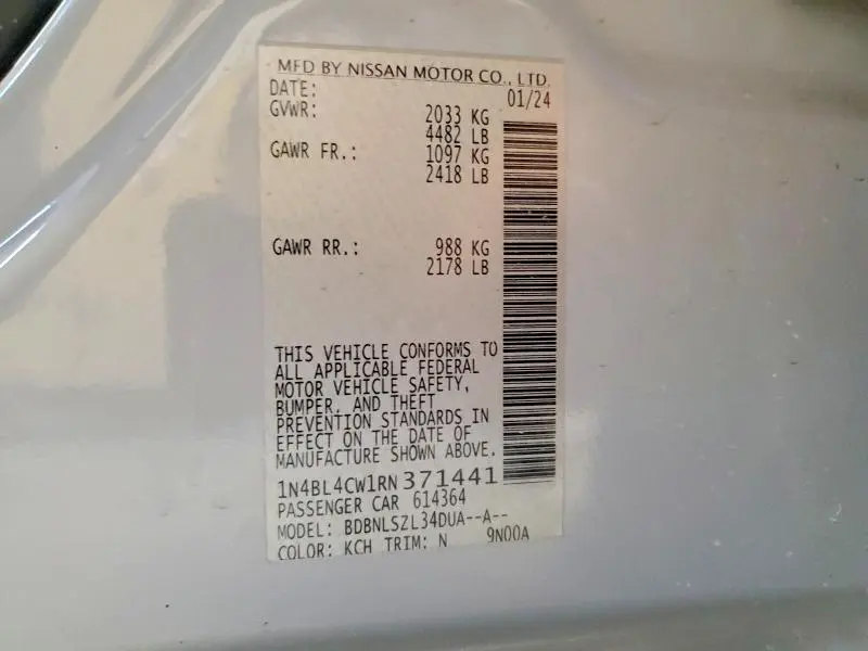 2024 NISSAN ALTIMA SR  