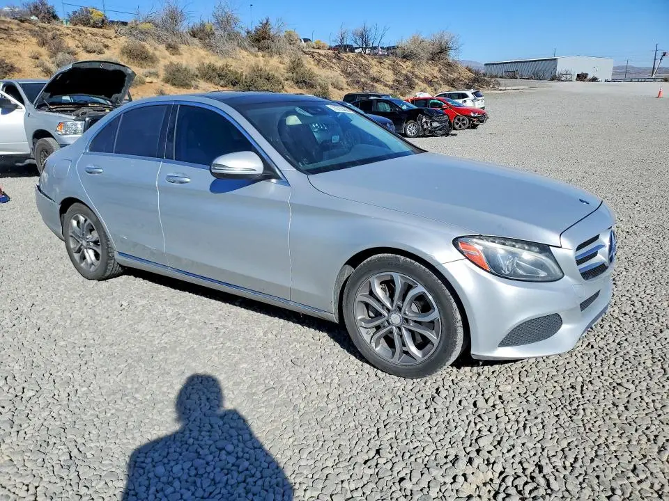 2016 MERCEDES-BENZ C 300  
