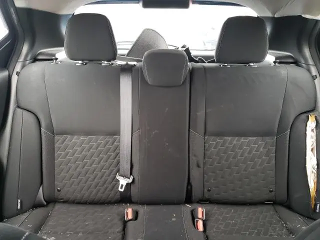 2021 NISSAN KICKS S  