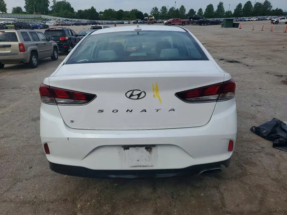2019 HYUNDAI SONATA SE  